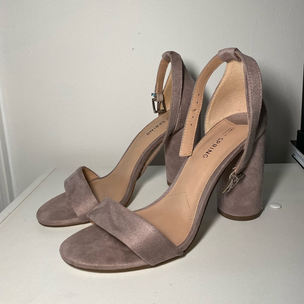 Call it Spring Heels size 7, MUST GO
